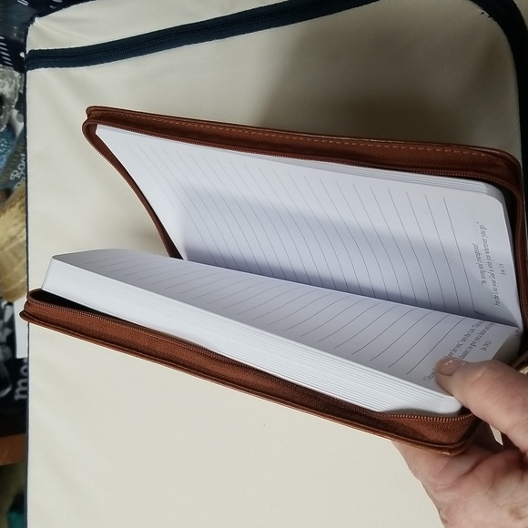 ✝️LEATHER JOURNAL - Picture 7 of 7